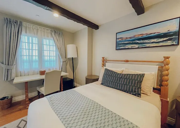 Zane Grey Pueblo Hotel